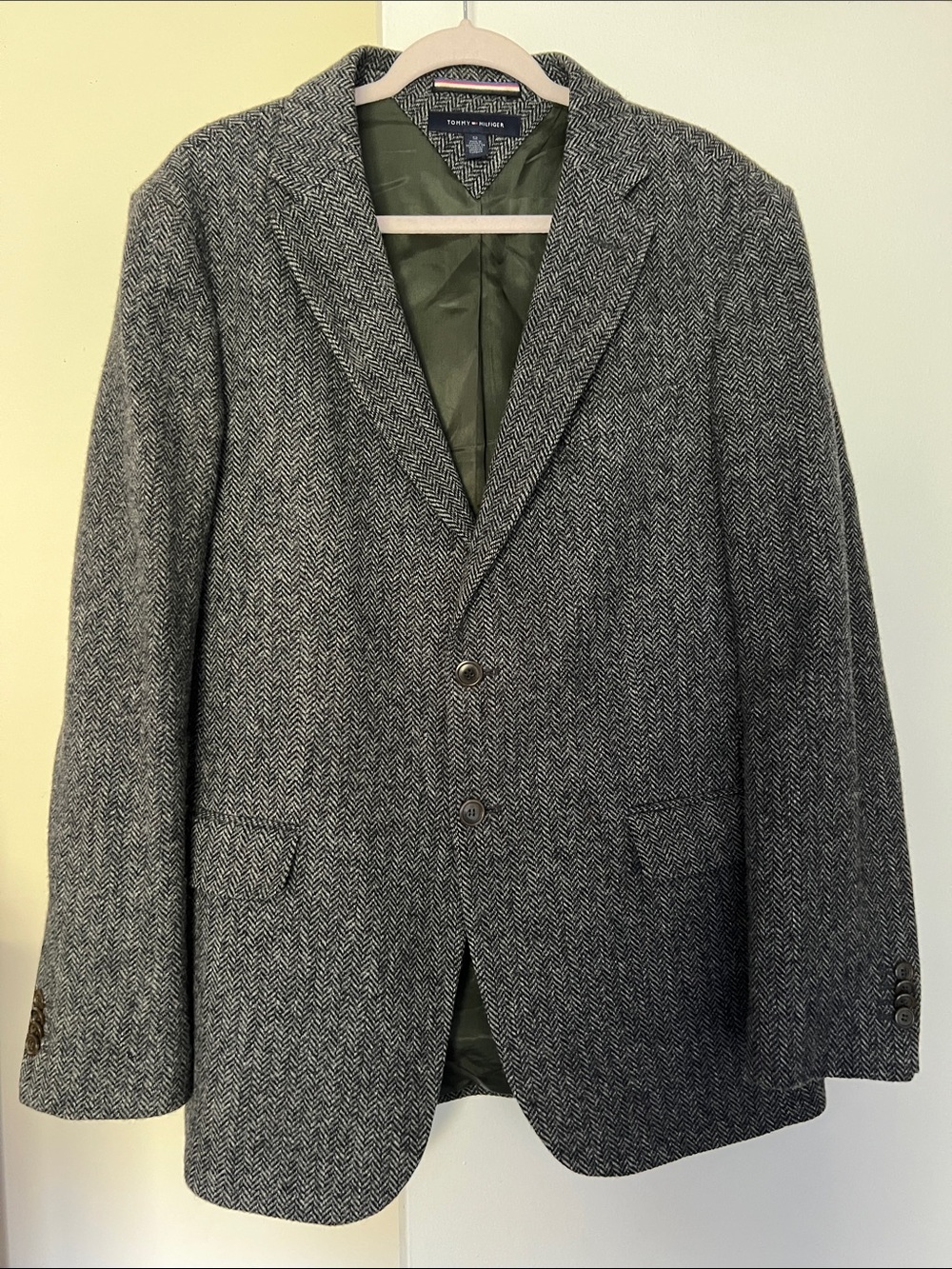 Tommy Hilfiger Gray Herringbone Sport Coat